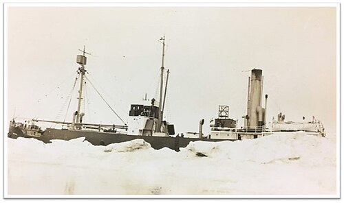 The cargo ship Baychimo trapped in ice