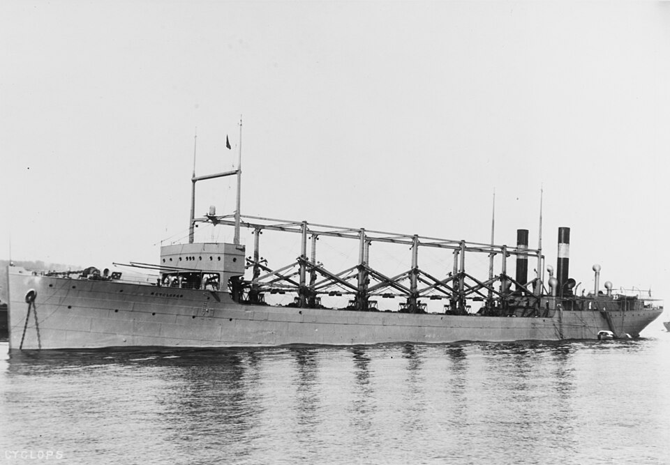 USS Cyclops anchored in the Hudson River in October 1911
