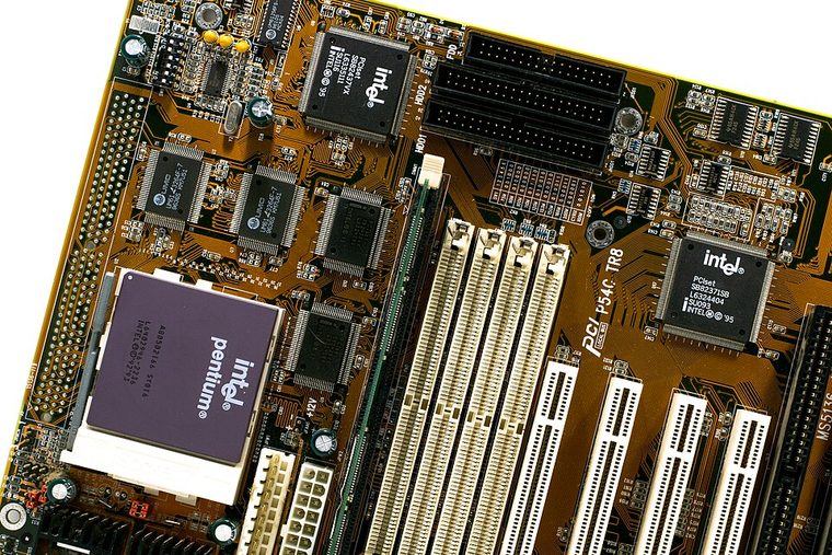 Photograph of Intel Pentium 166