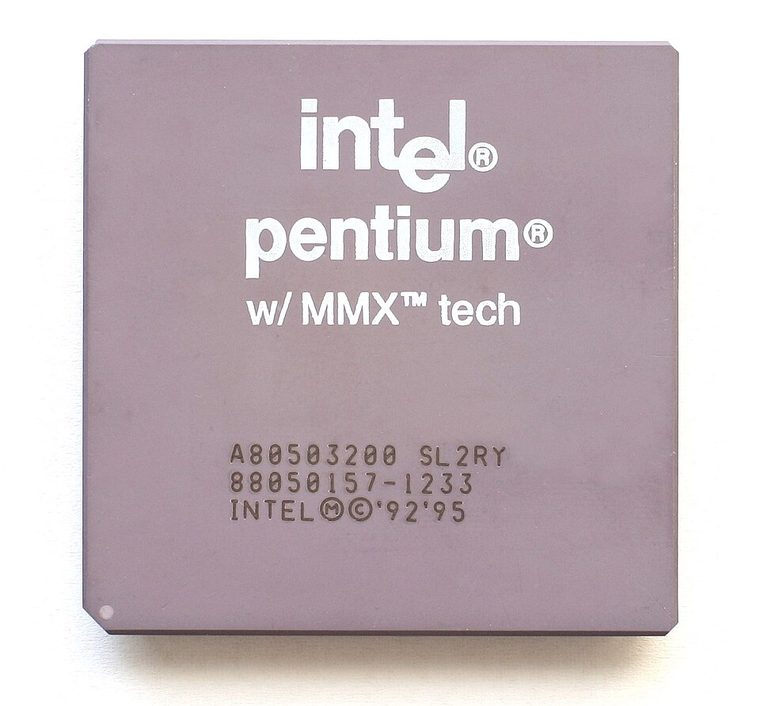 Photograph of Intel Pentium MMX 200