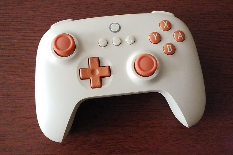 Photograph of 8BitDo Ultimate Bluetooth Controller