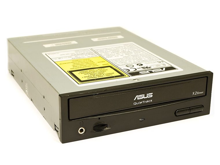 Photograph of ASUS CD-S520/A4